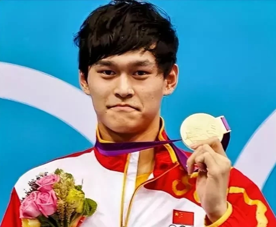 德国运动员打破记录获得游泳冠军