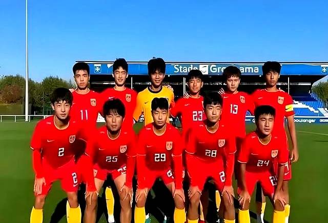 胜者为王！国内足球职业联赛争夺巅峰荣耀